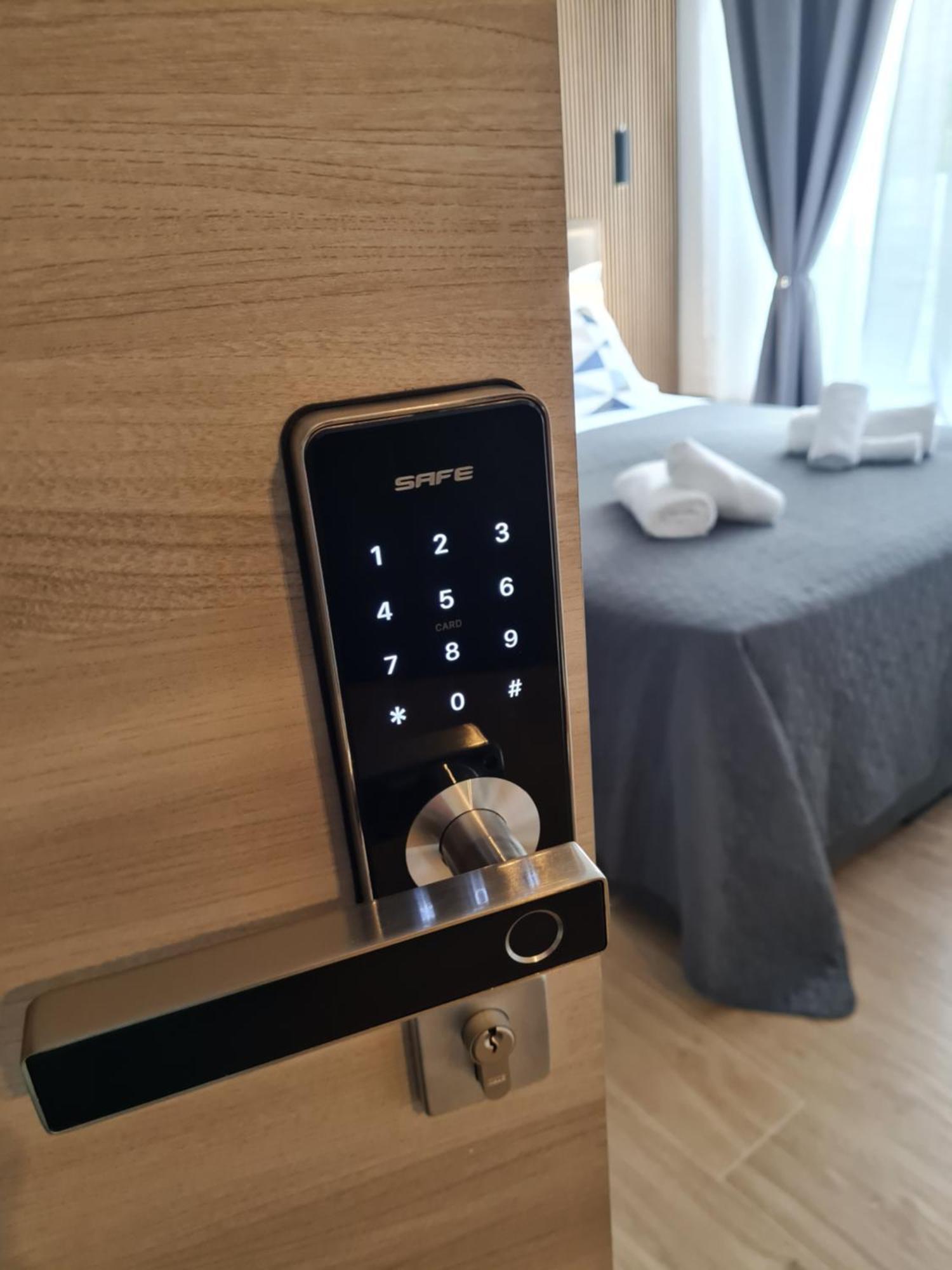 Lux Room 303 Zadar Luaran gambar